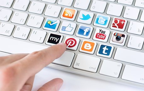 social media virtual assistant